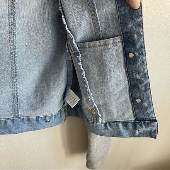 NWT Sweatshirt Hooded Denim Jacket sizes S-M - Picture 7 of 7